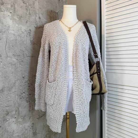 Light grey fuzzy cardigan with pockets - Picture 1 of 8